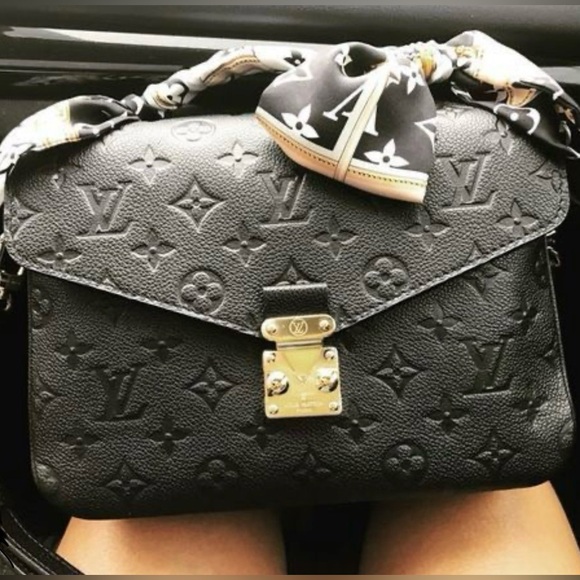 🎉 FULL COMPLETE SET! Louis Vuitton Black Empreinte Pochette Metis Crossbody - Picture 1 of 15